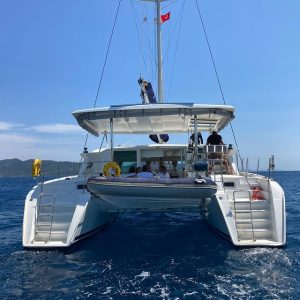 LE VENT LAGOON 420 Catamaran
