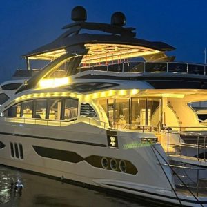 DENDEN IST Party Yacht