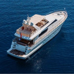 KUUM Luxury Motoryacht