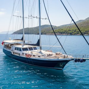 BLUE SEA Sailing Yacht